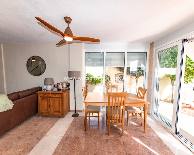 Venta - Chalet Independiente - Urb. La Marina