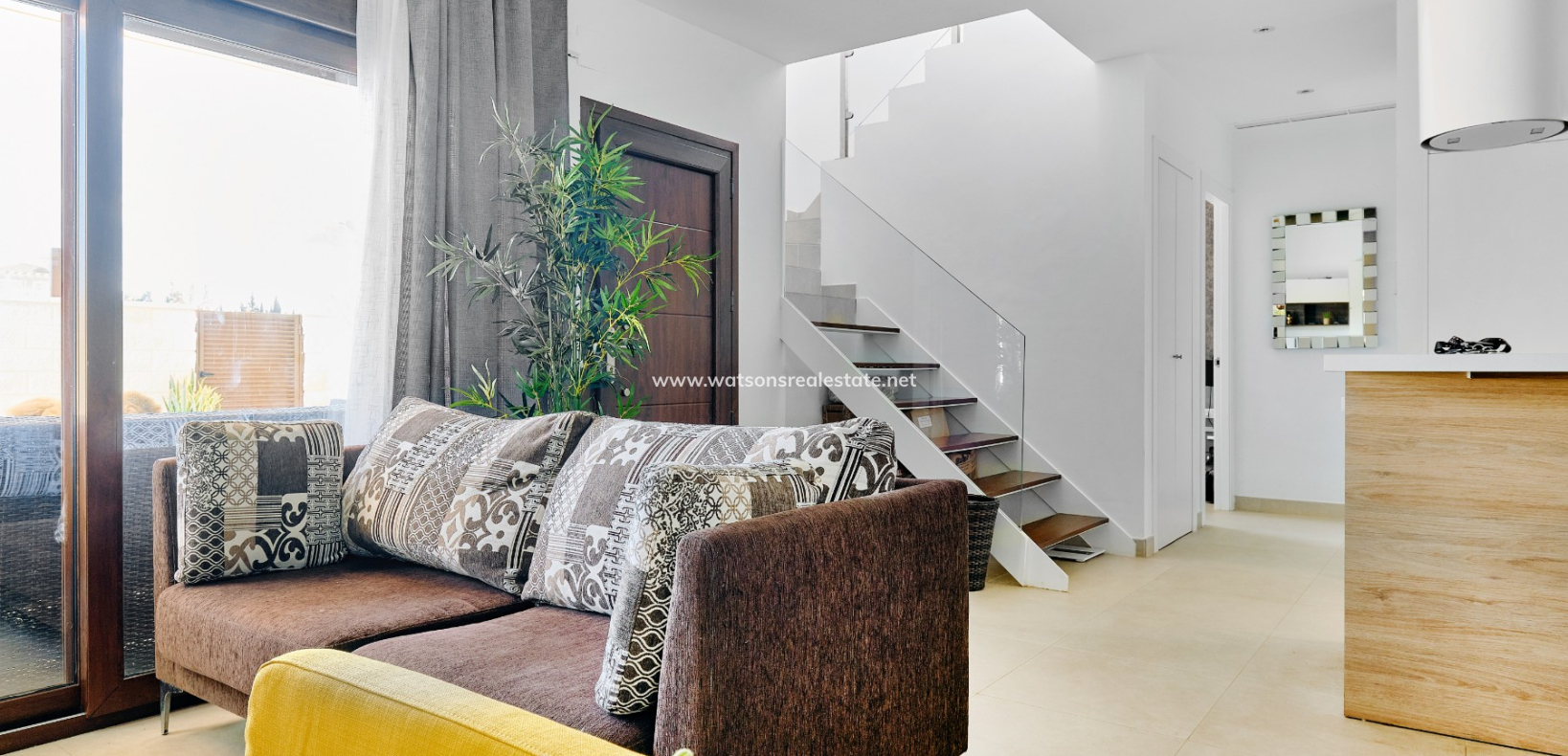 Venta - Chalet Independiente - Urb. La Marina