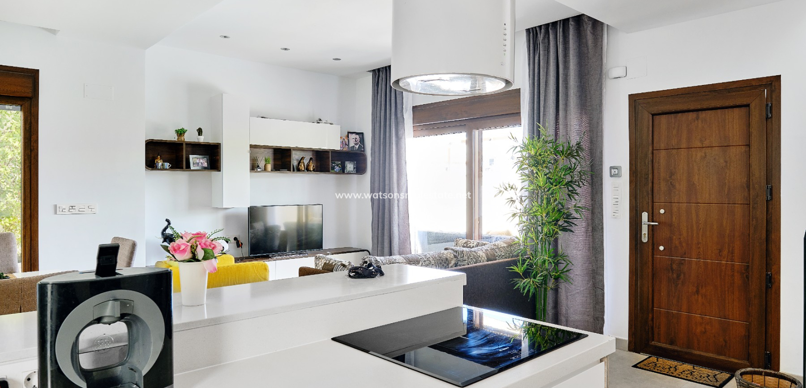 Venta - Chalet Independiente - Urb. La Marina