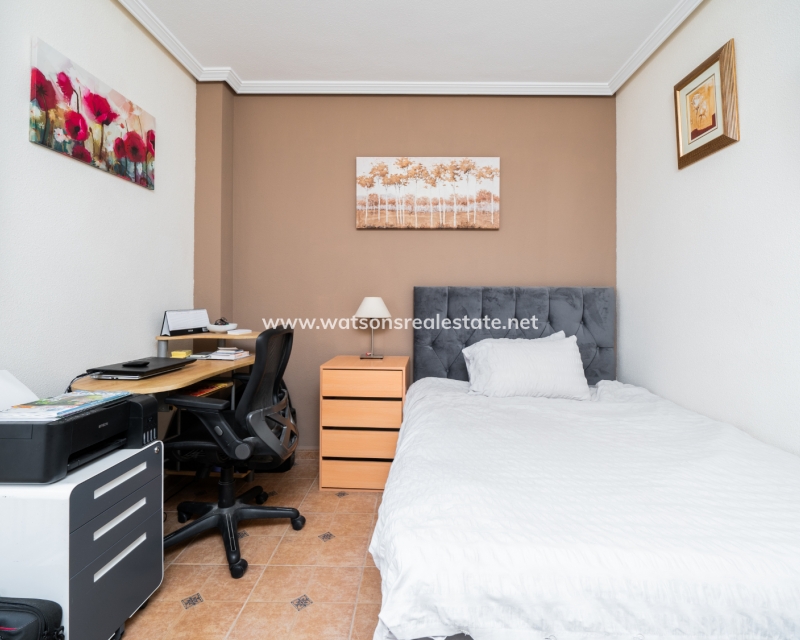 Venta - Chalet Independiente - Urb. La Marina