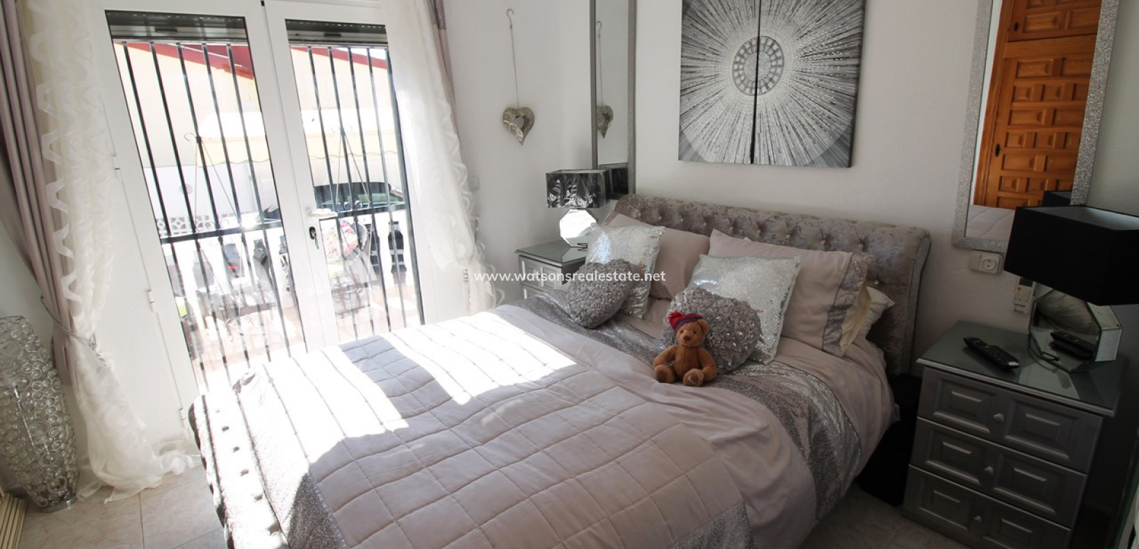 Venta - Chalet Independiente - Urb. La Marina
