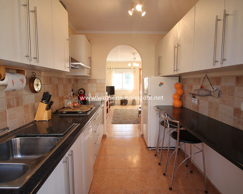 Venta - Chalet Independiente - Urb. La Marina