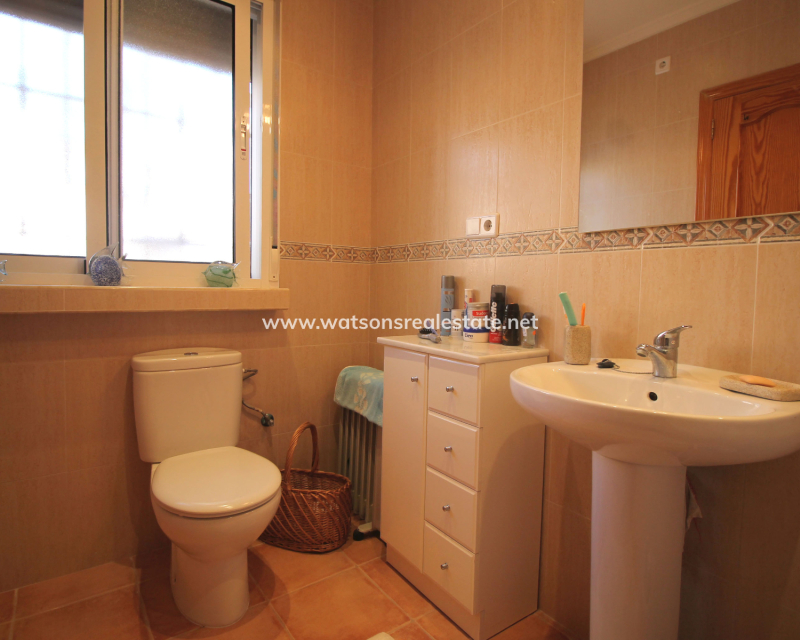 Venta - Chalet Independiente - Urb. La Marina