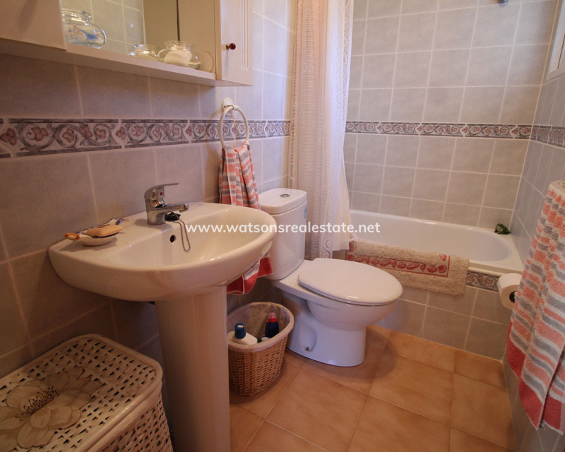 Venta - Chalet Independiente - Urb. La Marina