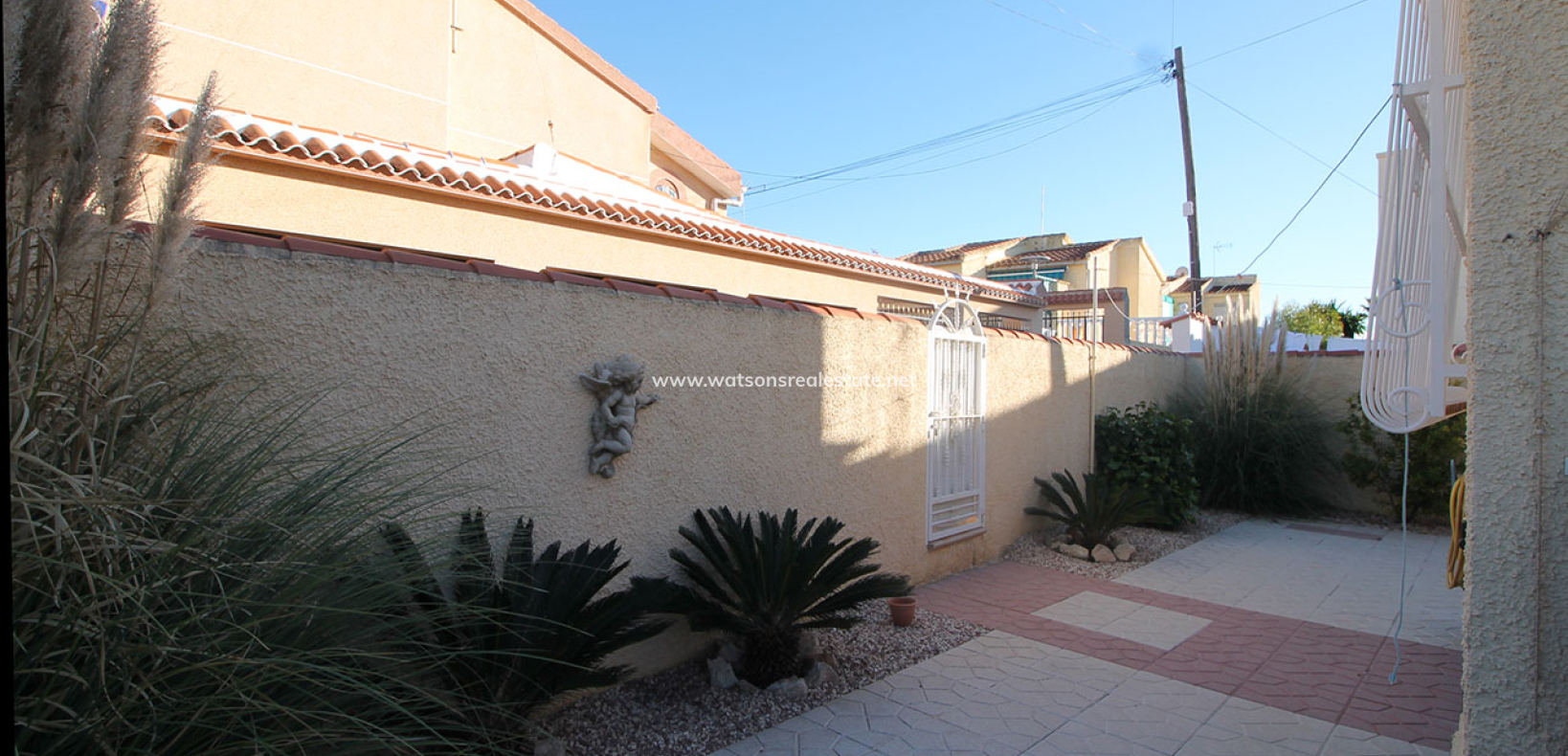 Venta - Chalet Independiente - Urb. La Marina
