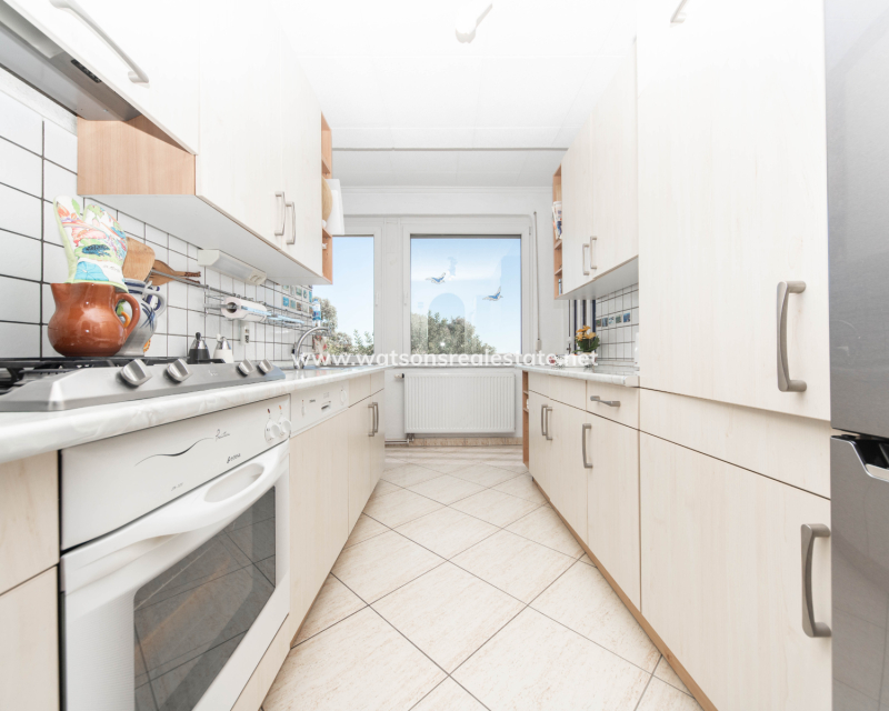 Venta - Chalet Independiente - Urb. La Marina