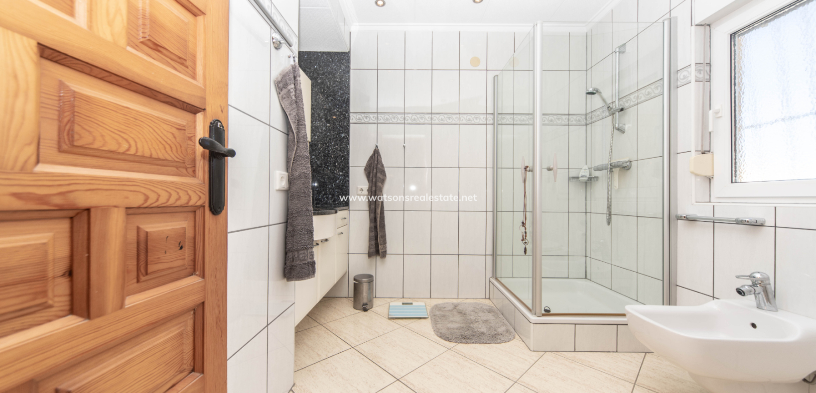 Venta - Chalet Independiente - Urb. La Marina