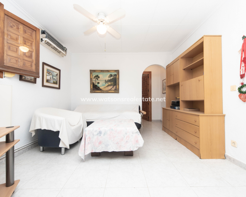Venta - Chalet Independiente - Urb. La Marina