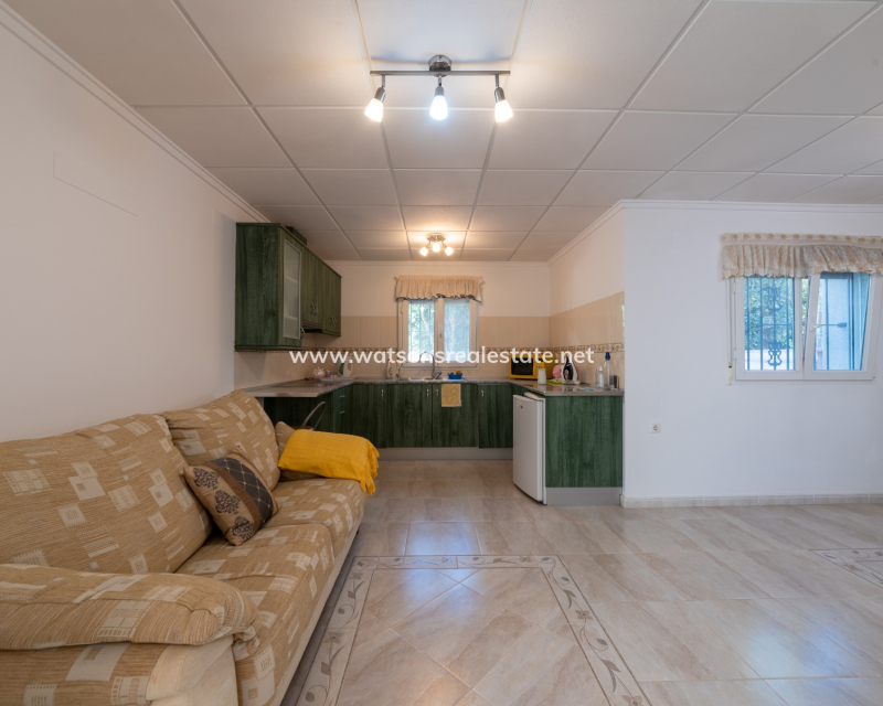Venta - Chalet Independiente - Urb. La Marina