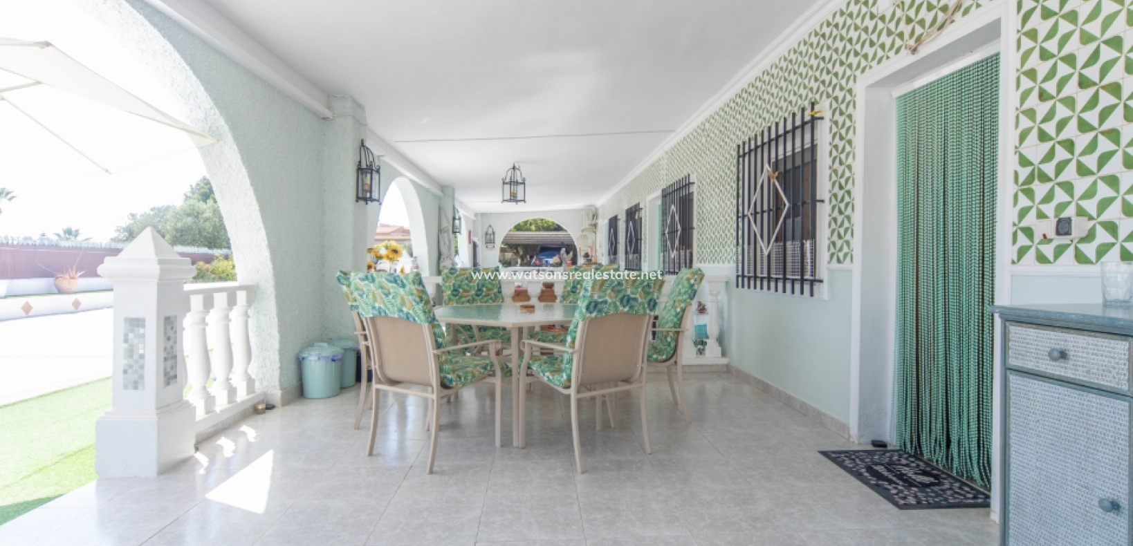 Venta - Chalet Independiente - Urb. La Marina