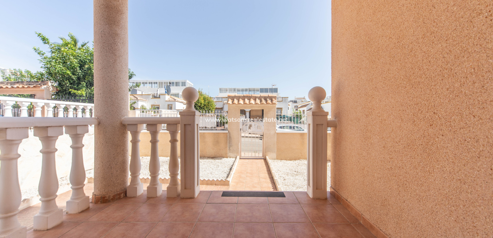 Venta - Chalet Independiente - Urb. La Marina