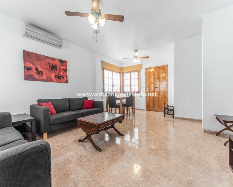 Venta - Chalet Independiente - Urb. La Marina