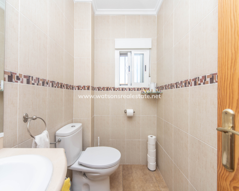 Venta - Chalet Independiente - Urb. La Marina