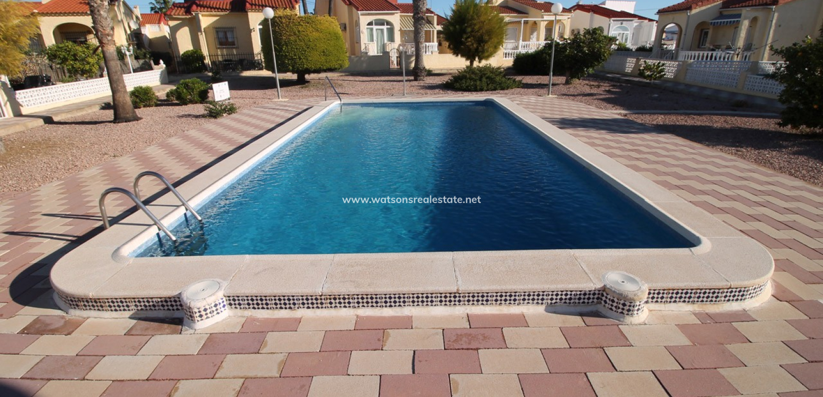 Venta - Chalet Independiente - Urb. La Marina