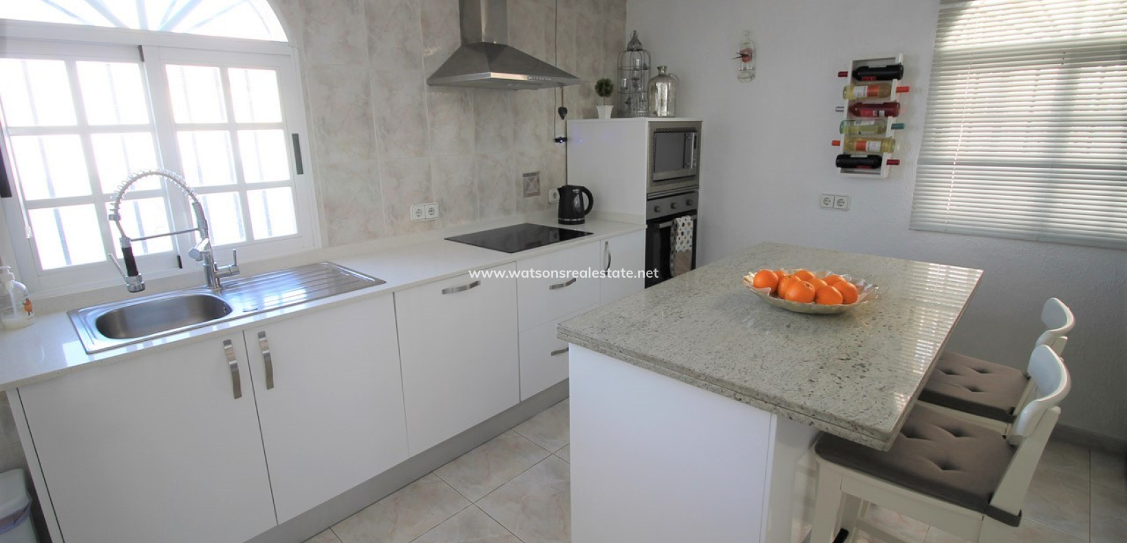 Venta - Chalet Independiente - Urb. La Marina