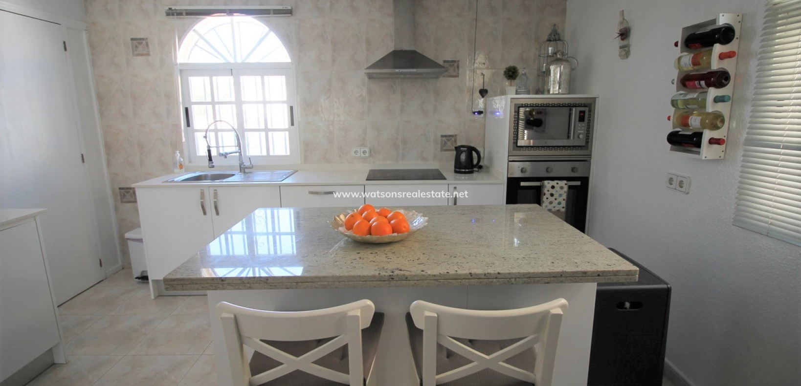 Venta - Chalet Independiente - Urb. La Marina