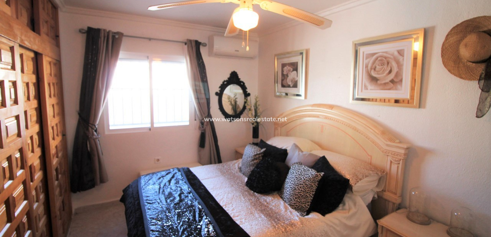 Venta - Chalet Independiente - Urb. La Marina