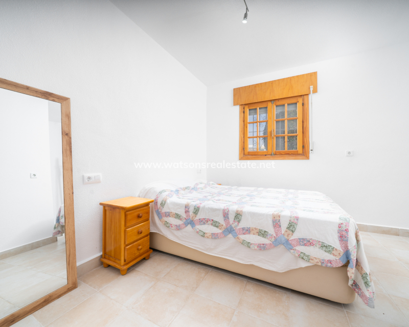 Venta - Chalet Independiente - Urb. La Marina