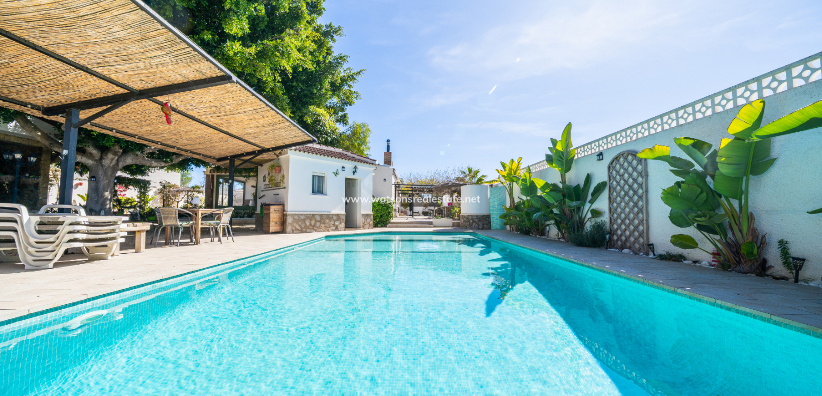 Venta - Chalet Independiente - Urb. La Marina