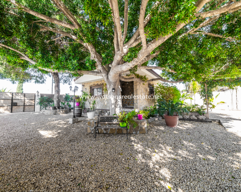 Venta - Chalet Independiente - Urb. La Marina