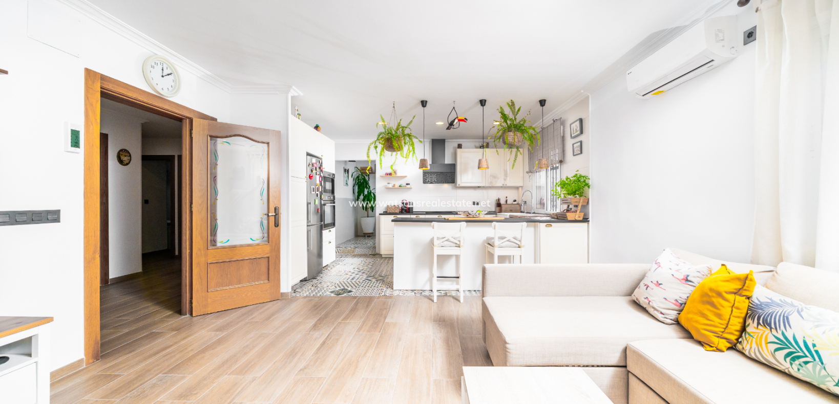 Venta - Chalet Independiente - Urb. La Marina
