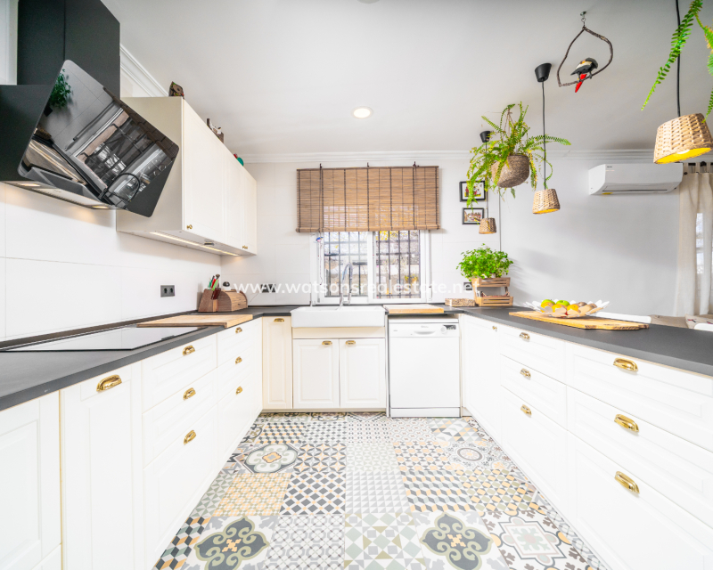 Venta - Chalet Independiente - Urb. La Marina