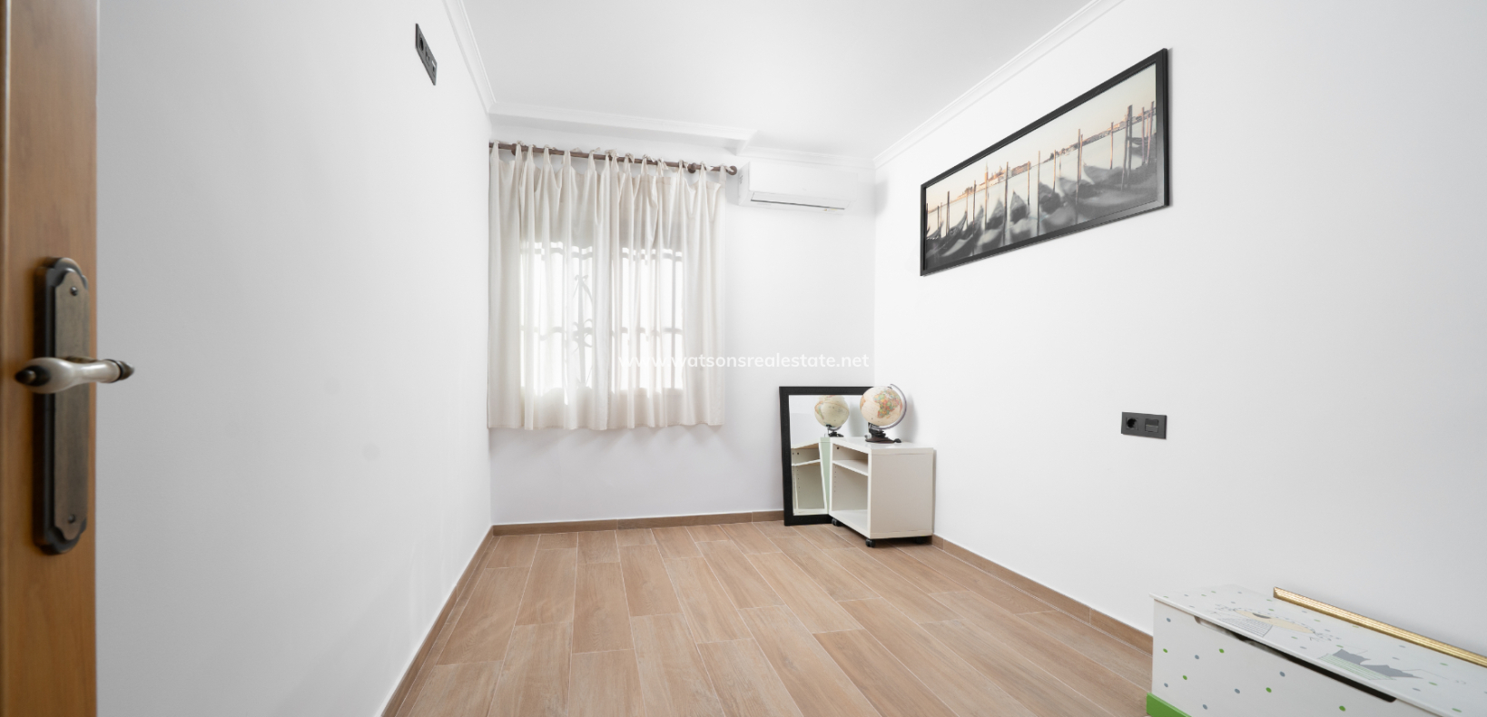 Venta - Chalet Independiente - Urb. La Marina