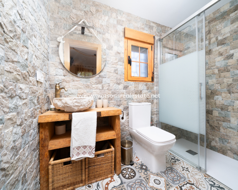 Venta - Chalet Independiente - Urb. La Marina