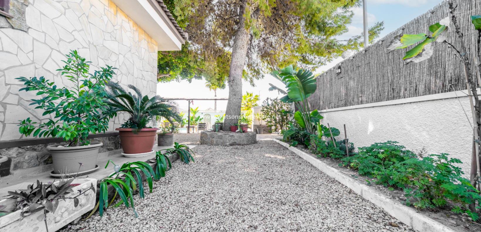 Venta - Chalet Independiente - Urb. La Marina