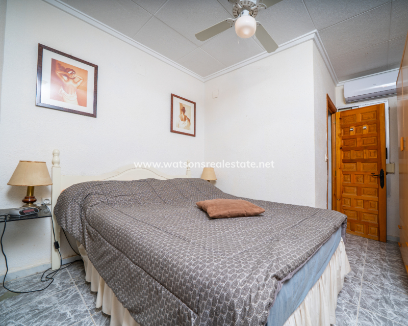 Venta - Chalet Independiente - Urb. La Marina