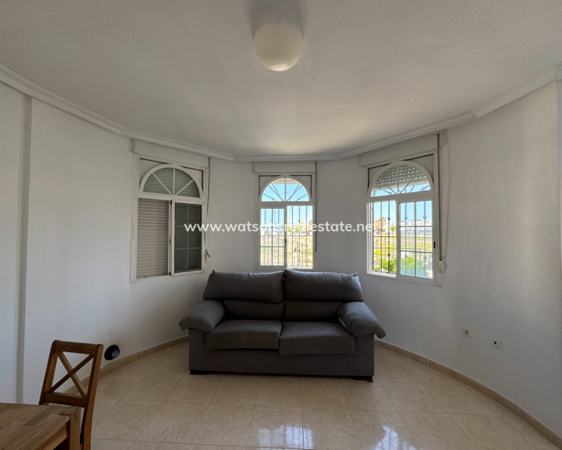 Venta - Chalet Independiente - Urb. La Marina