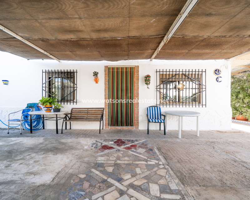 Venta - Chalet Independiente - Urb. La Marina