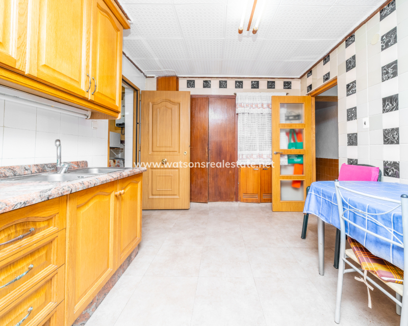 Venta - Chalet Independiente - Urb. La Marina
