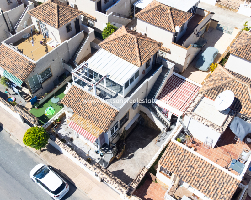 Venta - Chalet Independiente - Urb. La Marina