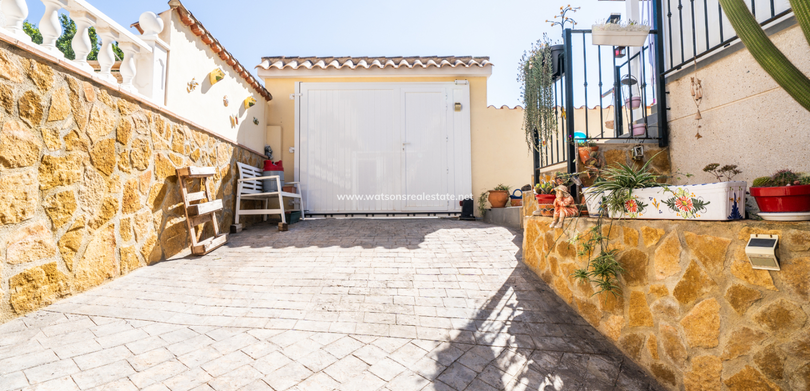 Venta - Chalet Independiente - Urb. La Marina