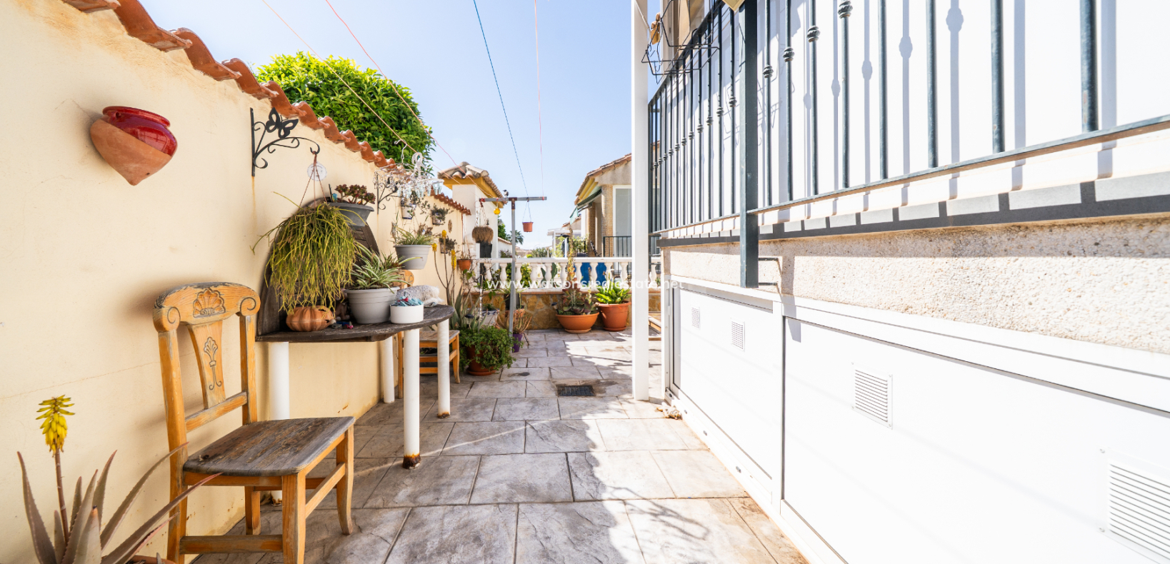 Venta - Chalet Independiente - Urb. La Marina