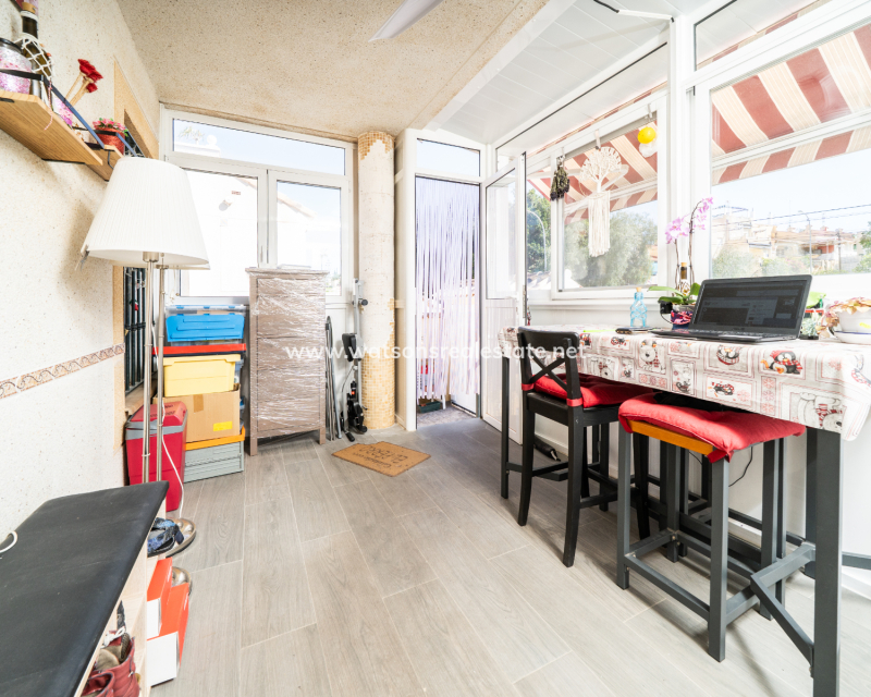 Venta - Chalet Independiente - Urb. La Marina