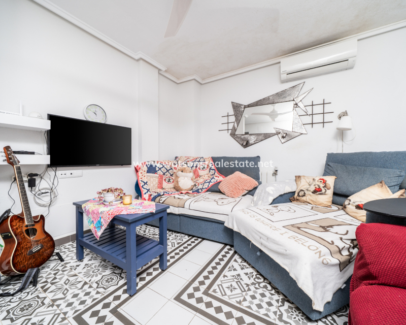 Venta - Chalet Independiente - Urb. La Marina