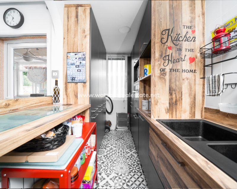 Venta - Chalet Independiente - Urb. La Marina