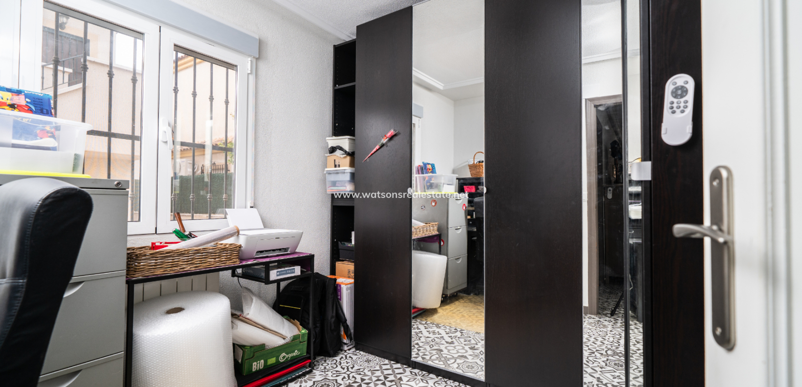 Venta - Chalet Independiente - Urb. La Marina