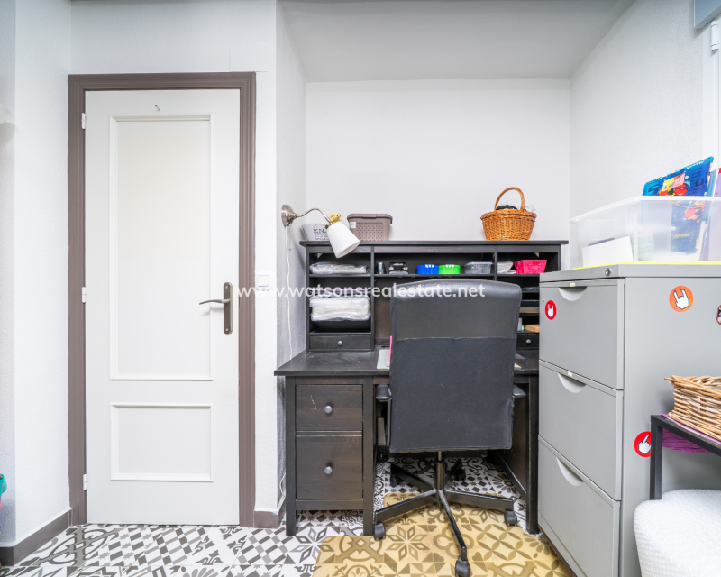 Venta - Chalet Independiente - Urb. La Marina