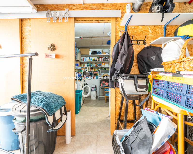 Venta - Chalet Independiente - Urb. La Marina