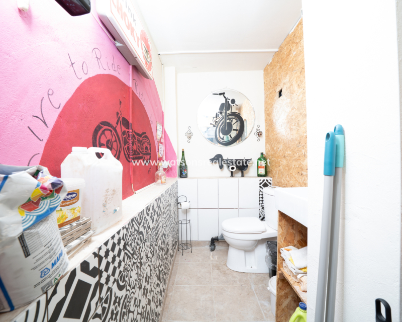 Venta - Chalet Independiente - Urb. La Marina
