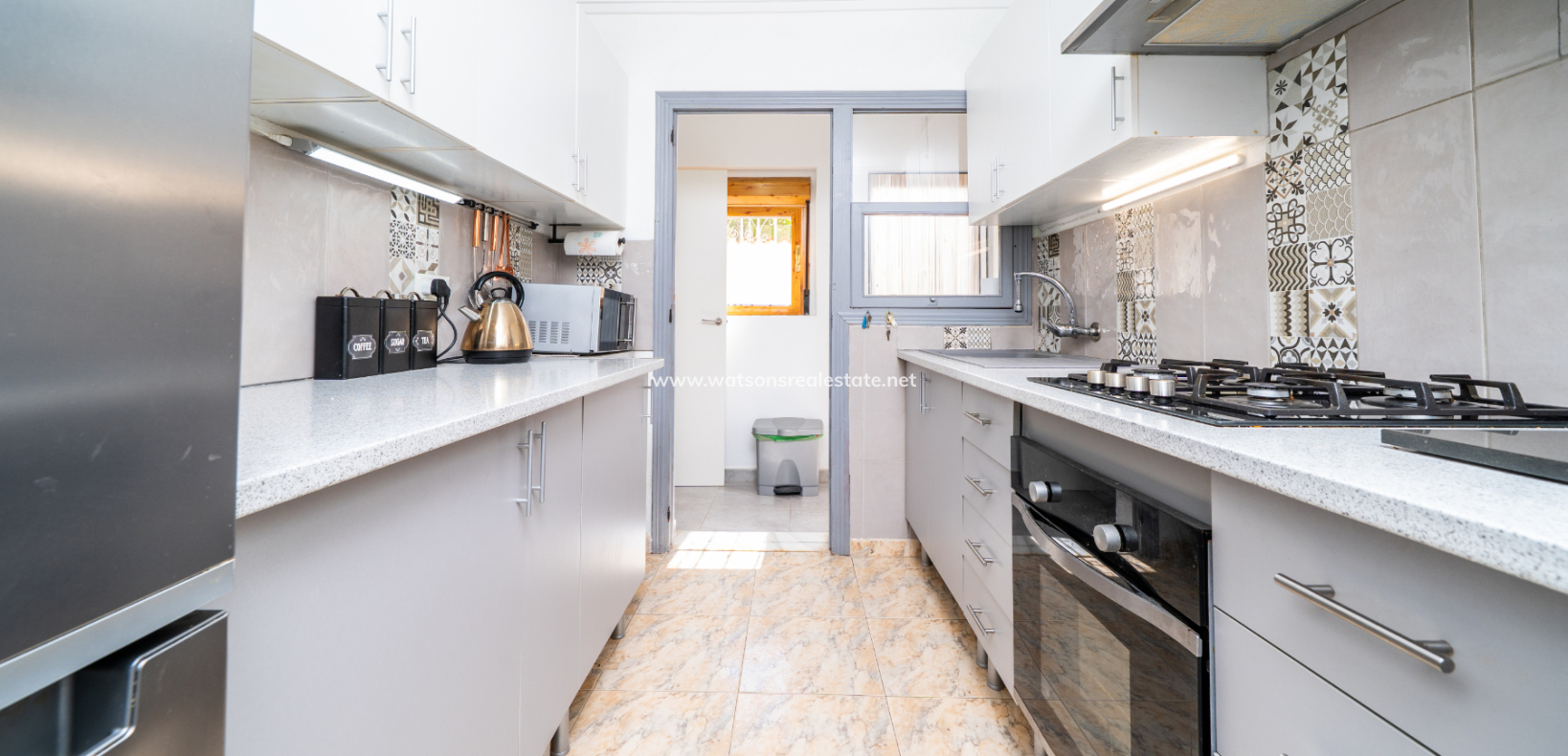 Venta - Chalet Independiente - Urb. La Marina
