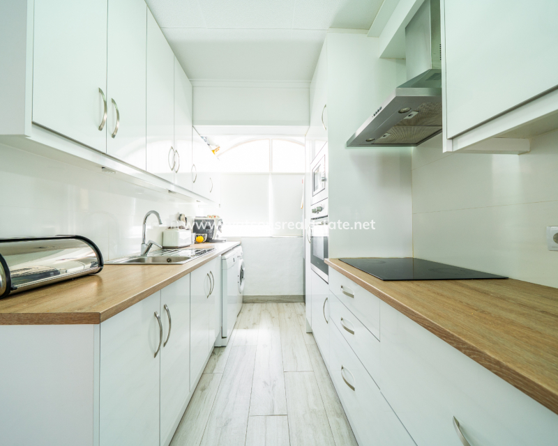 Venta - Chalet Independiente - Urb. La Marina