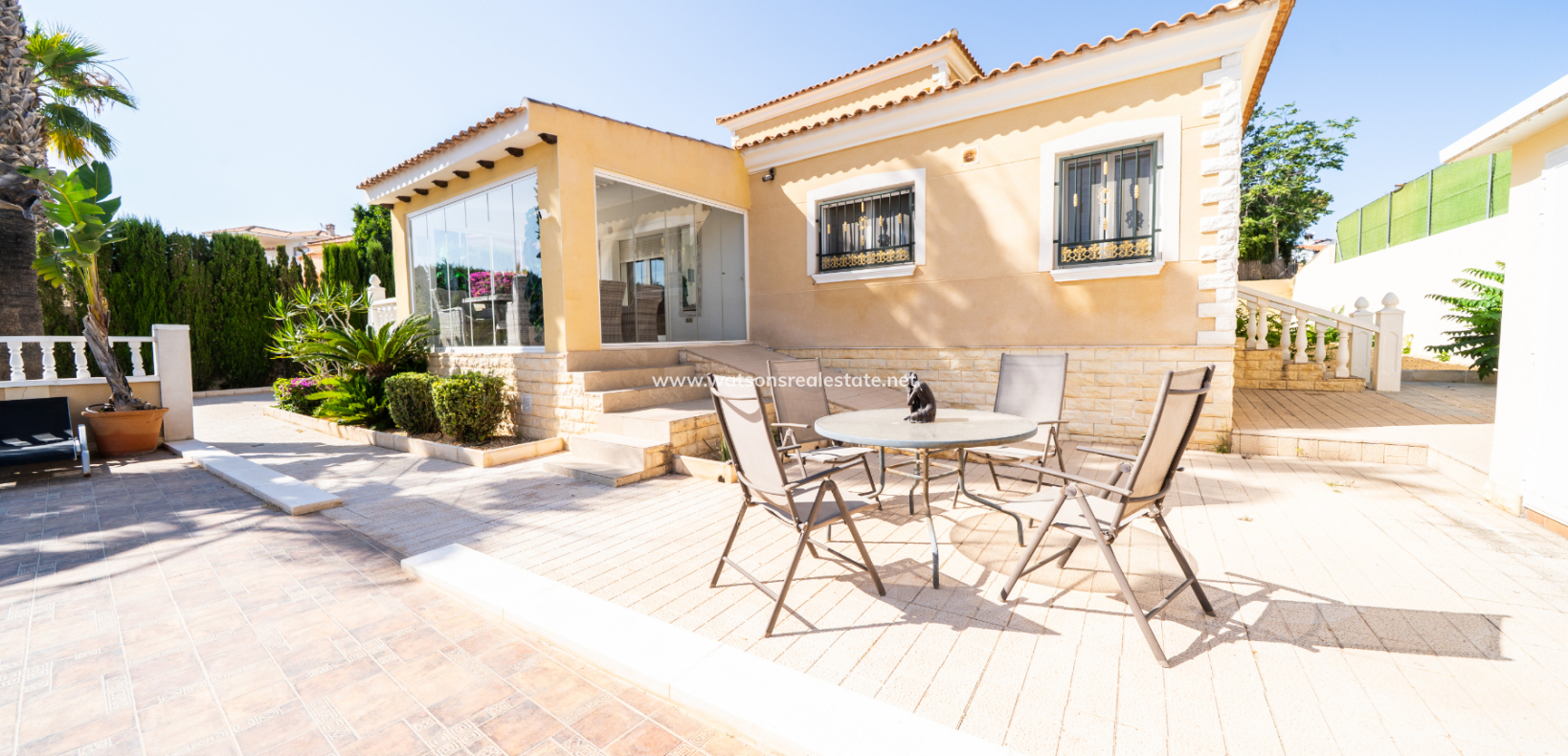 Venta - Chalet Independiente - Urb. La Marina