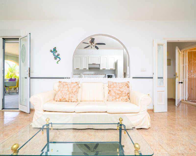Venta - Chalet Independiente - Urb. La Marina