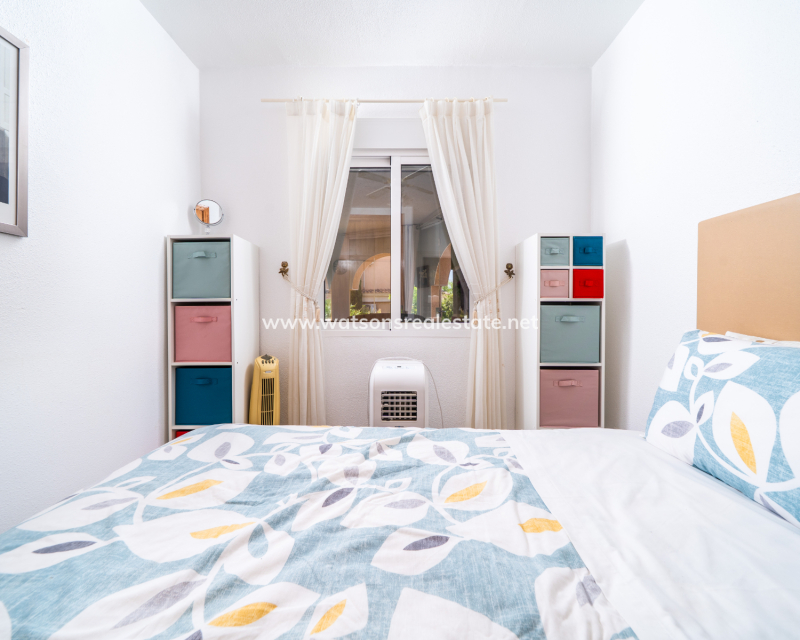 Venta - Chalet Independiente - Urb. La Marina