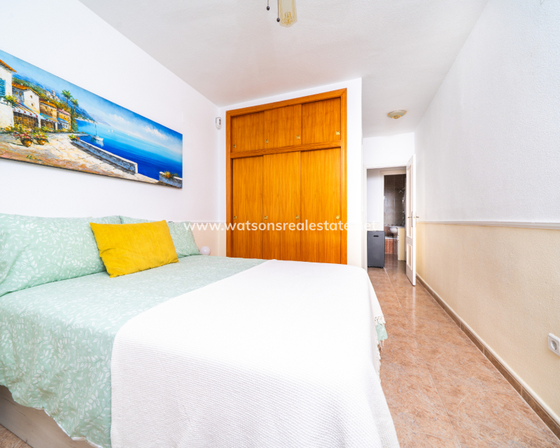 Venta - Chalet Independiente - Urb. La Marina