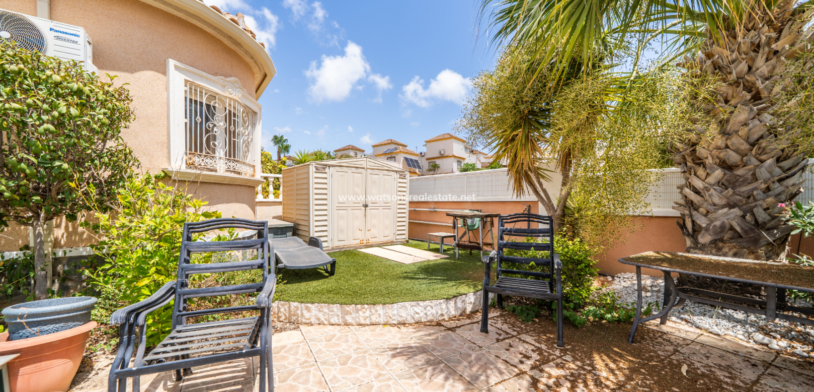 Venta - Chalet Independiente - Urb. La Marina